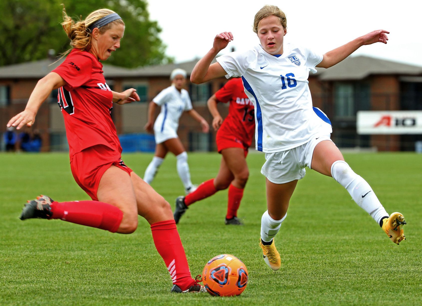 St. Louis University 2, Davidson College 1